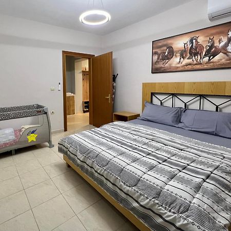Apartment In Skanderbeg Square - Tirana Center 2 ภายนอก รูปภาพ