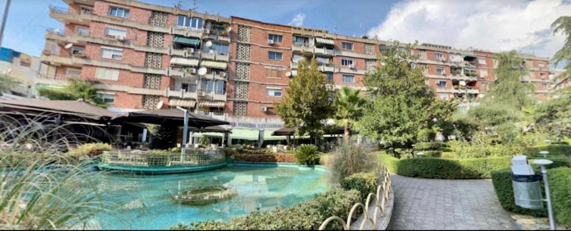 Apartment In Skanderbeg Square - Tirana Center 2 ภายนอก รูปภาพ