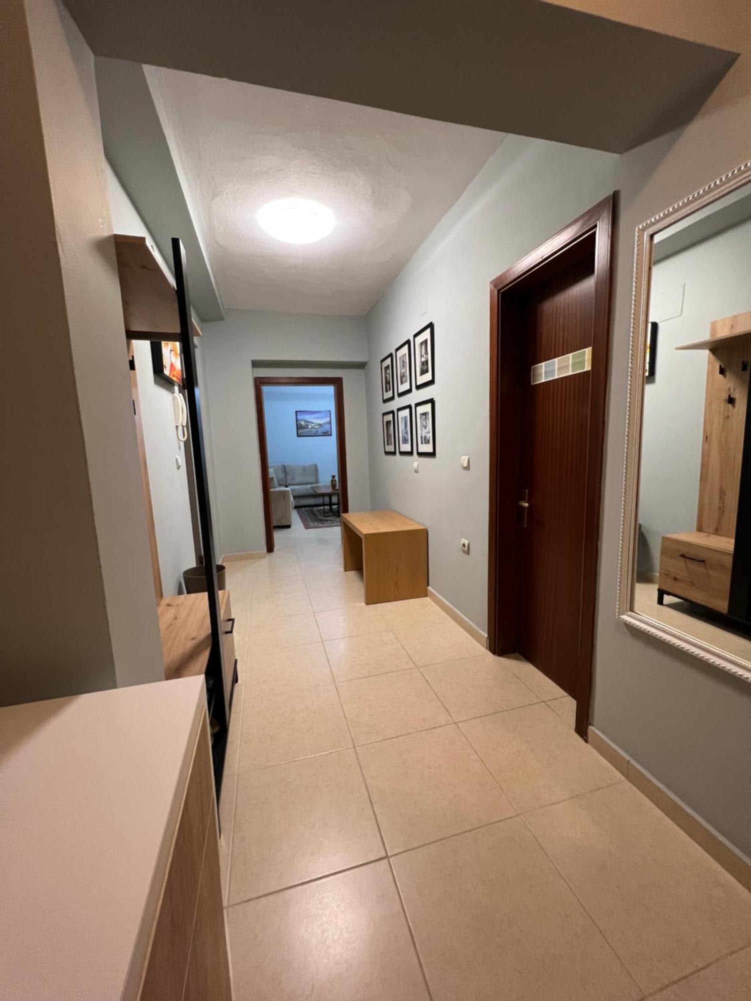 Apartment In Skanderbeg Square - Tirana Center 2 ภายนอก รูปภาพ