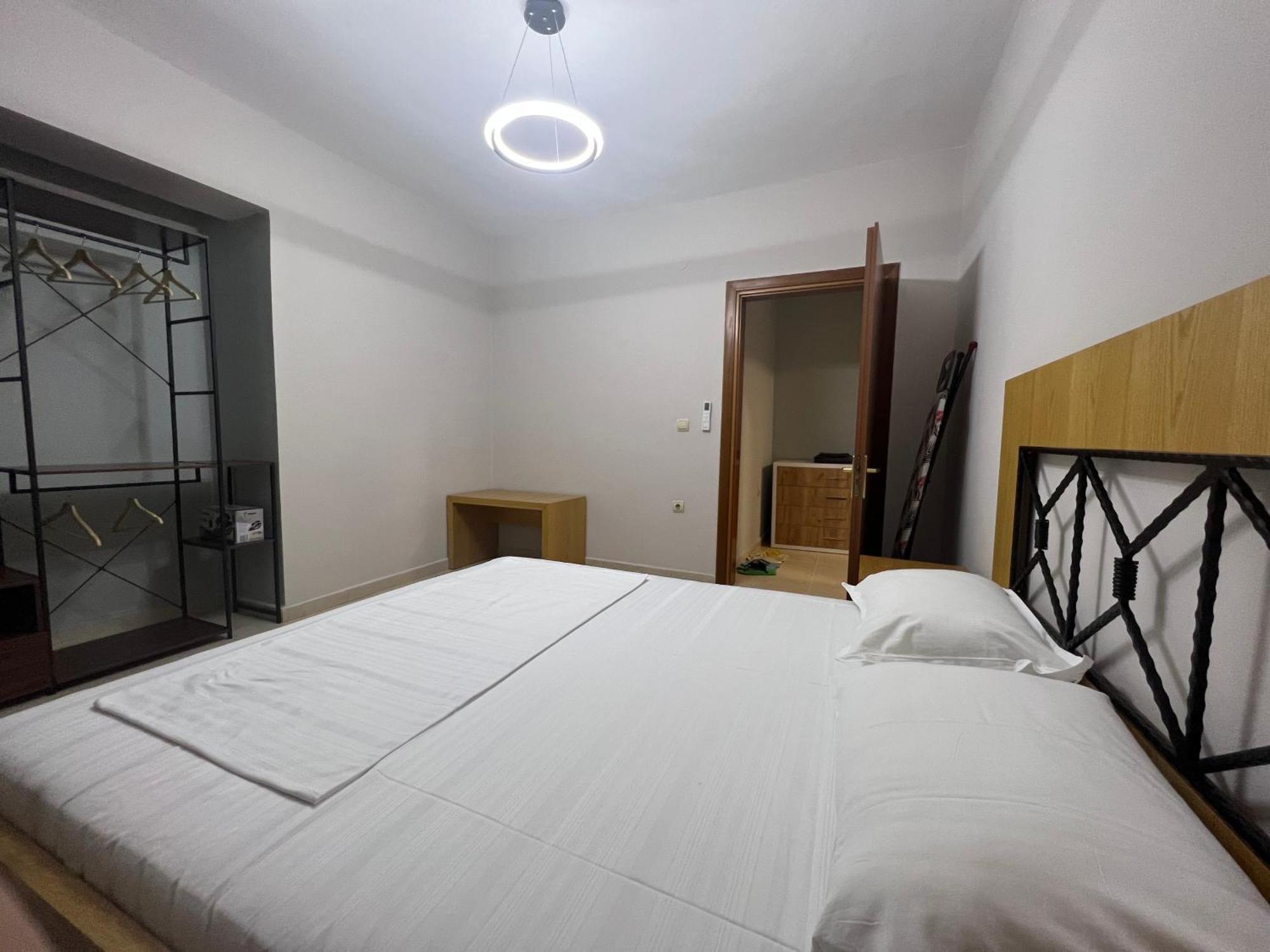 Apartment In Skanderbeg Square - Tirana Center 2 ภายนอก รูปภาพ